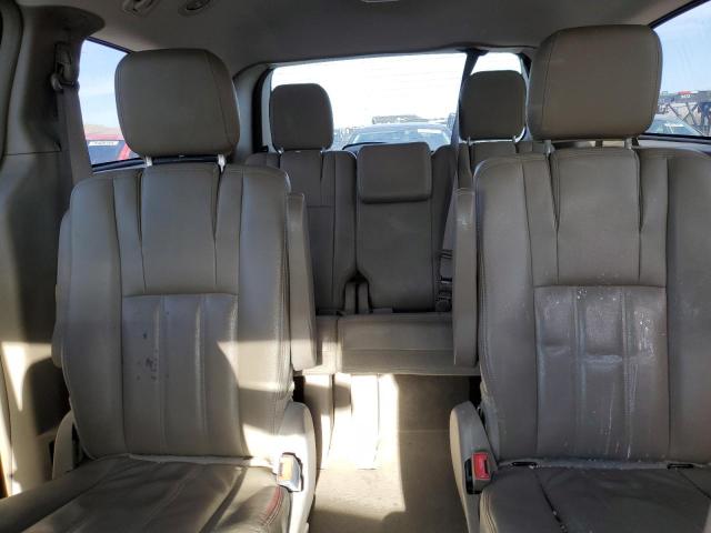 Photo 10 from auction – 2016 CHRYSLER TOWN & COU with VIN 2C4RC1BG0GR237991