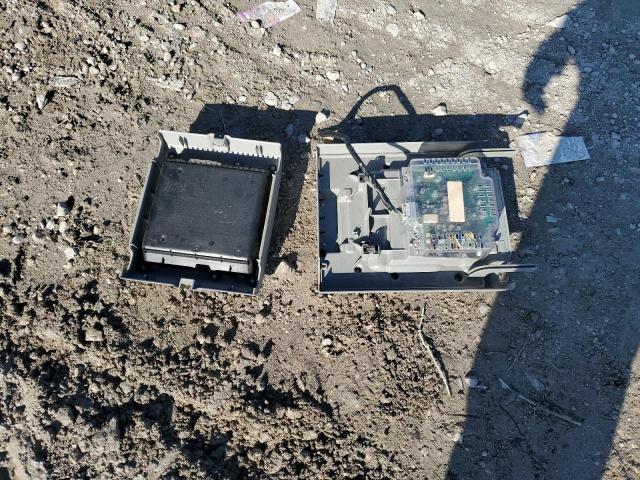 Photo 13 from auction – 2006 SATURN RELAY 2 with VIN 5GZDV03L46D109683