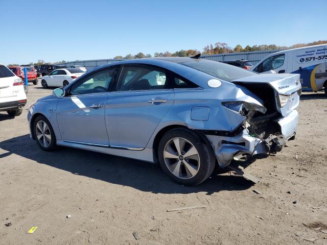 Photo 2 from auction – 2011 HYUNDAI SONATA HYB with VIN KMHEC4A49BA006782