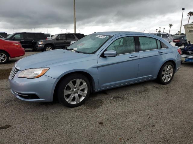 CHRYSLER 200 TOURIN 2013 with VIN 1C3CCBBBXDN595922 - Photo from auction