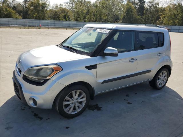KIA SOUL + 2012 with VIN KNDJT2A60C7378177 - Photo from auction