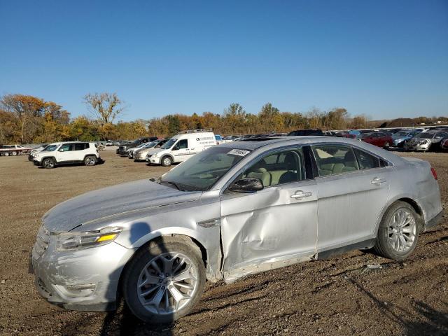 FORD TAURUS LIM 2018 с VIN 1FAHP2F80JG110259 - Снимка от търг