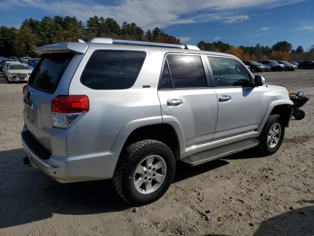 Photo 3 from auction – 2011 TOYOTA 4RUNNER SR with VIN JTEBU5JR4B5054782