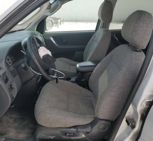 Photo 7 from auction – 2004 FORD ESCAPE XLT with VIN 1FMYU03144KA72479