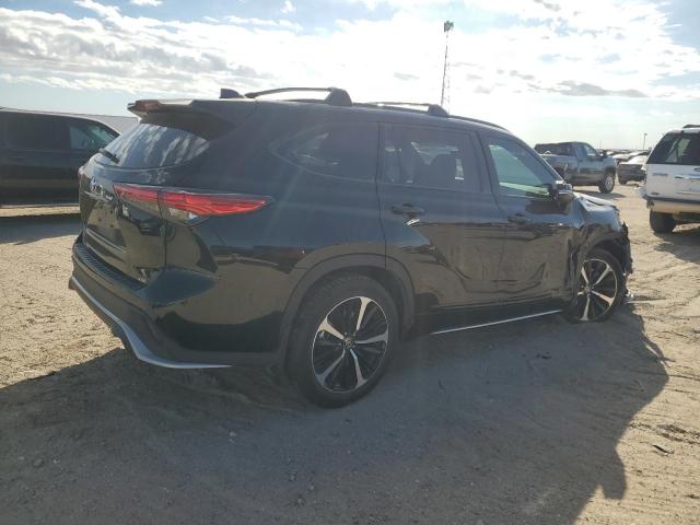 Photo 3 from auction – 2022 TOYOTA HIGHLANDER with VIN 5TDLZRAHXNS131887