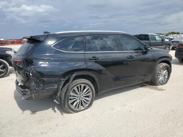 Photo 3 from auction – 2022 TOYOTA HIGHLANDER with VIN 5TDFZRAH5NS109180