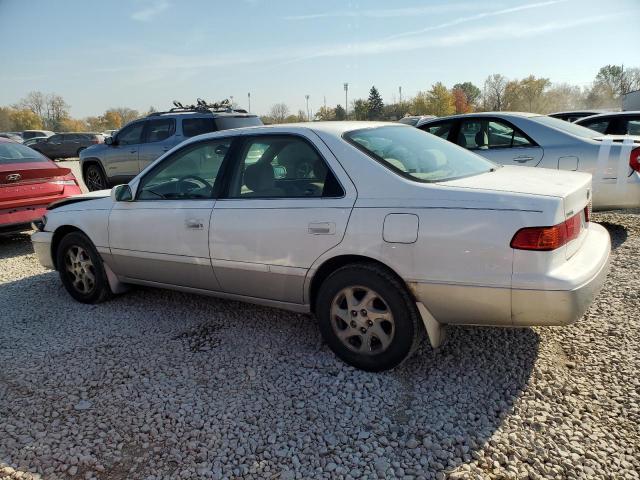 Photo 2 from auction – 2001 TOYOTA CAMRY with VIN JT2BG22K810543752