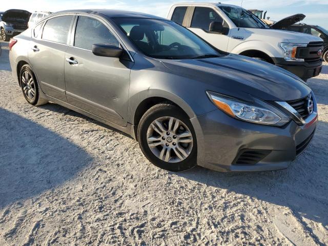 Photo 4 from auction – 2018 NISSAN ALTIMA 2.5 with VIN 1N4AL3AP2JC208055