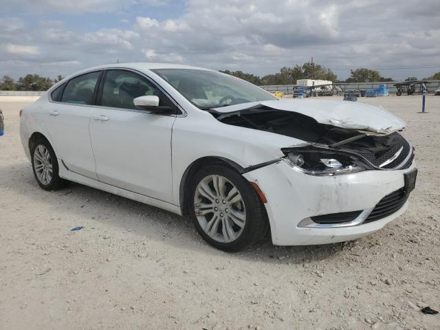 Photo 4 from auction – 2015 CHRYSLER 200 LIMITE with VIN 1C3CCCAB9FN536631