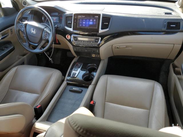 Photo 8 from auction – 2017 HONDA PILOT TOUR with VIN 5FNYF5H92HB000399