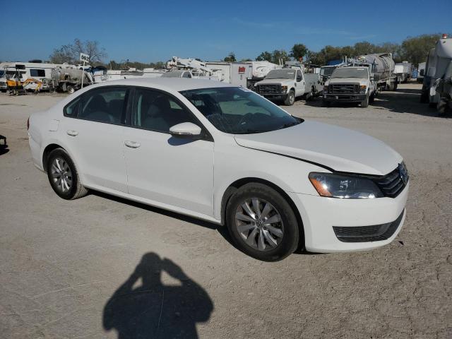 Photo 4 from auction – 2012 VOLKSWAGEN PASSAT S with VIN 1VWAP7A32CC051226