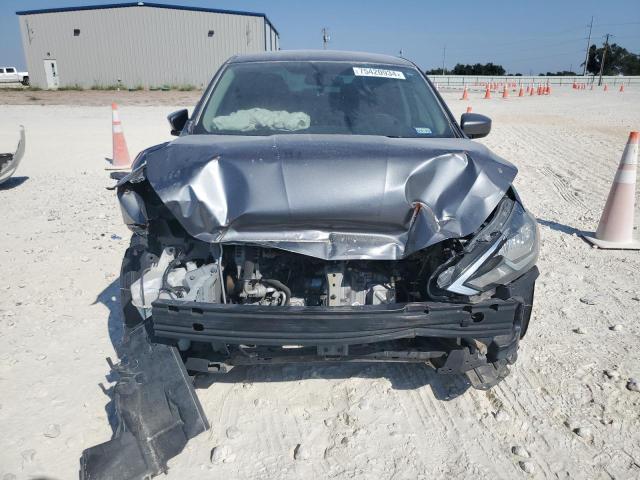 Photo 5 from auction – 2017 NISSAN SENTRA S with VIN 3N1AB7AP1HY359963