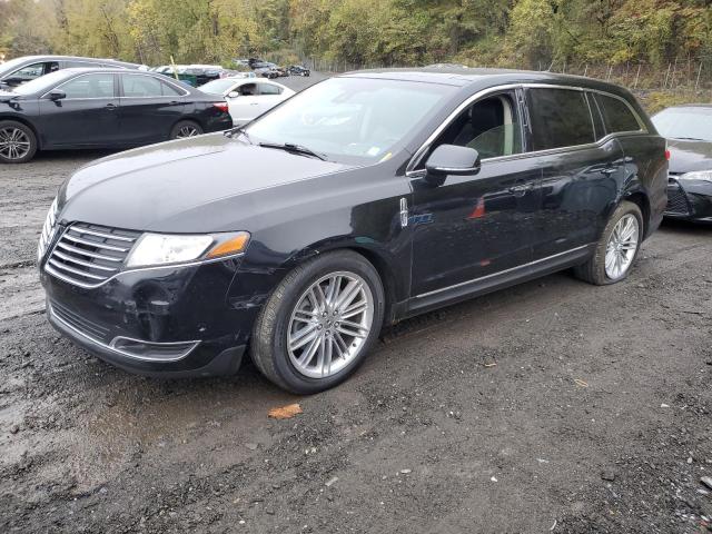 LINCOLN MKT 2018 with VIN 2LMHJ5AT6JBL01233 - Photo from auction
