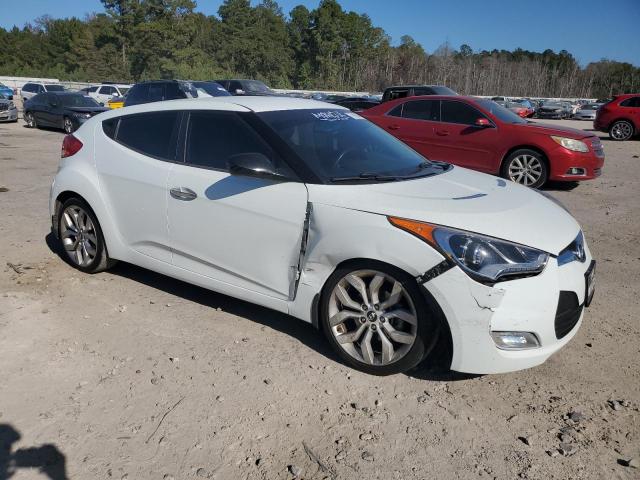 Photo 4 from auction – 2014 HYUNDAI VELOSTER with VIN KMHTC6ADXEU214000