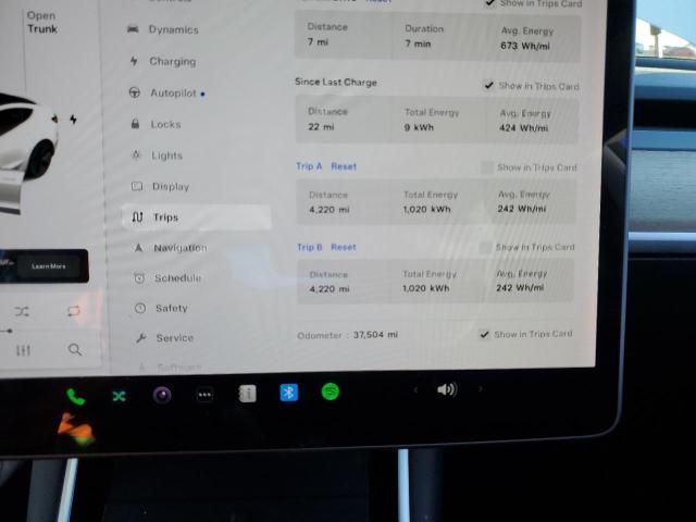 Photo 9 from auction – 2018 TESLA MODEL 3 with VIN 5YJ3E1EAXJF162372