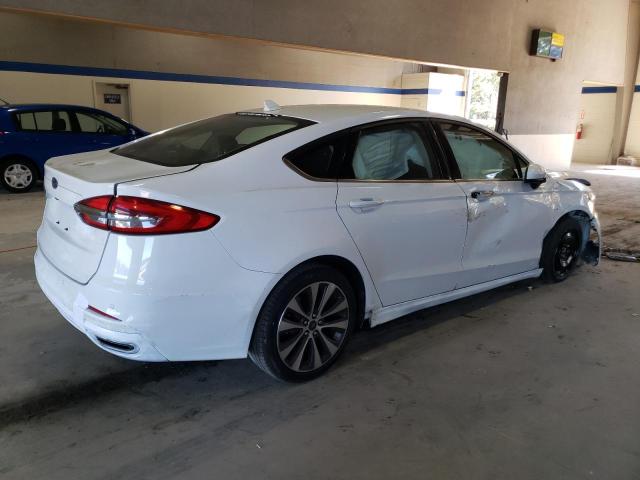 Photo 3 from auction – 2019 FORD FUSION SE with VIN 3FA6P0T96KR147397