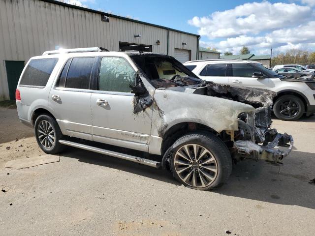 Photo 4 from auction – 2016 LINCOLN NAVIGATOR with VIN 5LMJJ2JT2GEL01834
