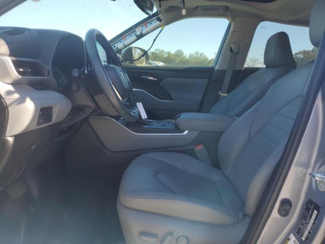 Photo 7 from auction – 2022 TOYOTA HIGHLANDER with VIN 5TDGZRAH0NS105770