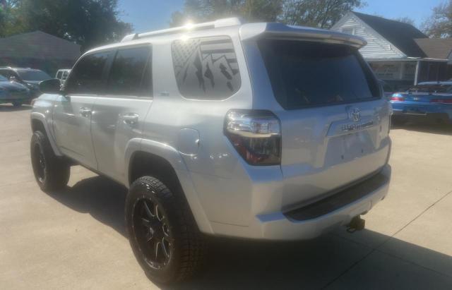 Photo 3 from auction – 2014 TOYOTA 4RUNNER SR with VIN JTEBU5JR4E5168169