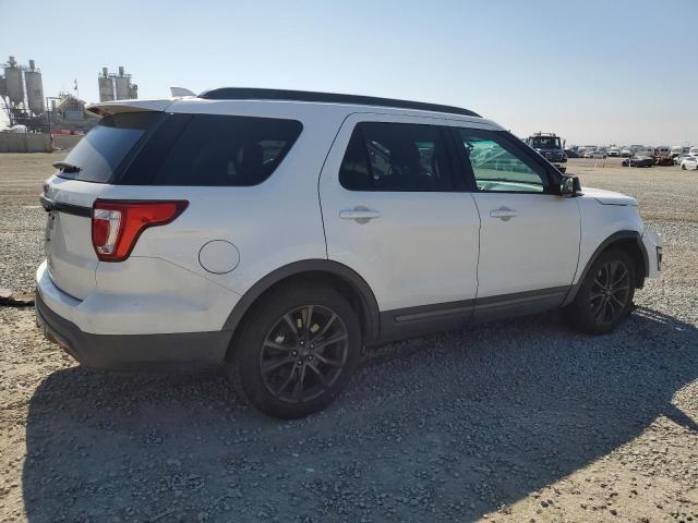 Zdjęcie 3 z aukcji – 2017 FORD EXPLORER X z VIN 1FM5K7D80HGA23009