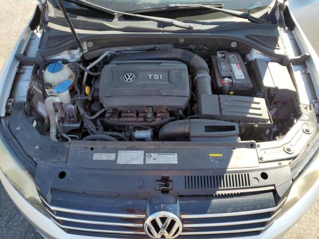 Photo 11 from auction – 2015 VOLKSWAGEN PASSAT S with VIN 1VWAS7A3XFC065507
