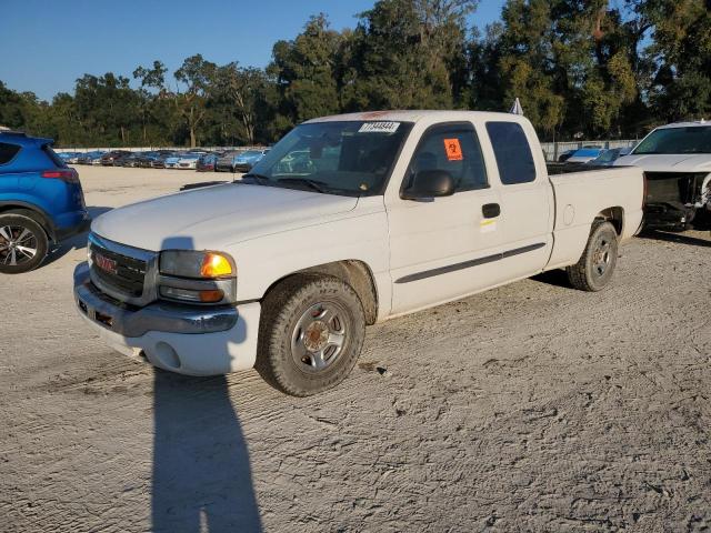 GMC NEW SIERRA 2004 with VIN 2GTEC19V841140423 - Photo from auction