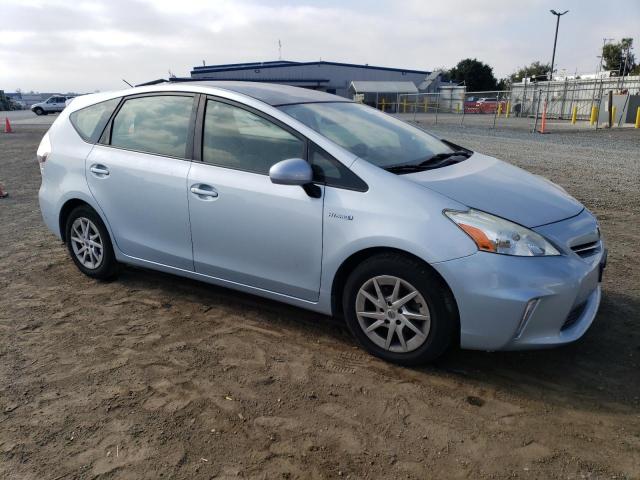 Photo 4 from auction – 2014 TOYOTA PRIUS V with VIN JTDZN3EU8E3340220
