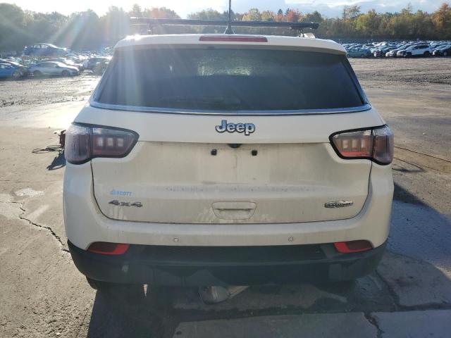 Photo 6 from auction – 2018 JEEP COMPASS LA with VIN 3C4NJDBB6JT331792