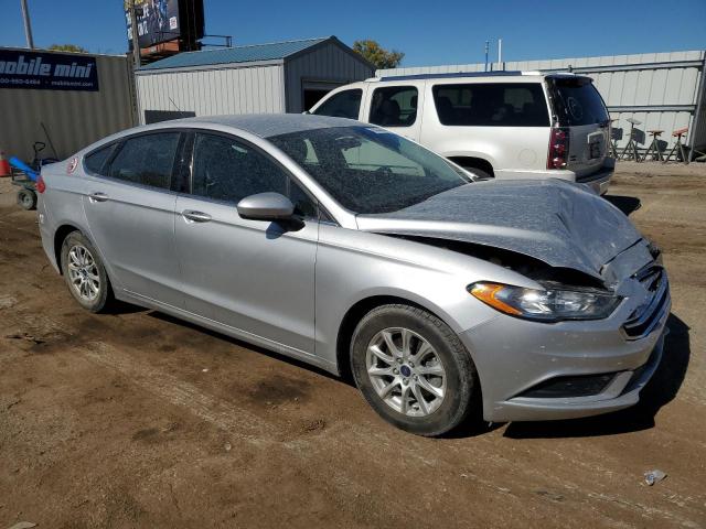 Photo 4 from auction – 2017 FORD FUSION S with VIN 3FA6P0G72HR259826
