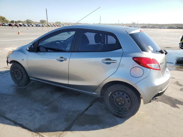 Photo 2 from auction – 2012 MAZDA MAZDA2 with VIN JM1DE1KY3C0132587