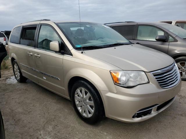 Photo 4 from auction – 2016 CHRYSLER TOWN & COU with VIN 2C4RC1BG0GR135543
