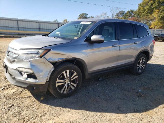 HONDA PILOT EXL 2017 with VIN 5FNYF5H55HB037704 - Photo from auction