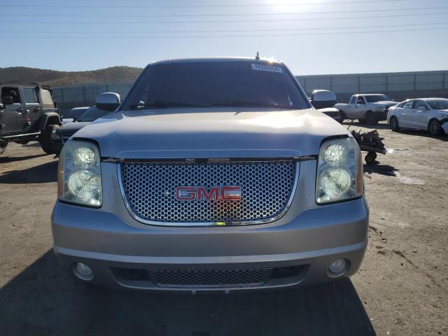 Photo 5 from auction – 2010 GMC YUKON DENA with VIN 1GKUKEEF8AR170422