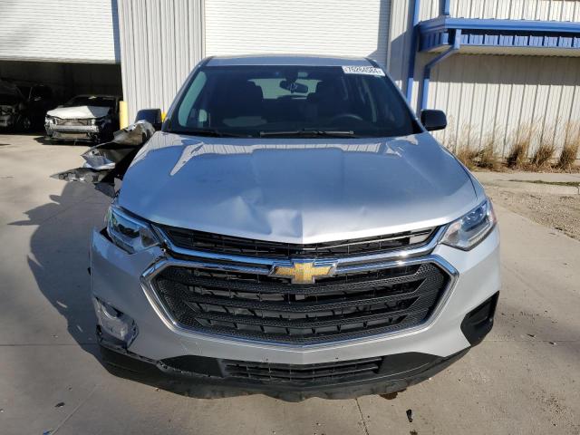 Photo 5 from auction – 2018 CHEVROLET TRAVERSE L with VIN 1GNERFKWXJJ179098