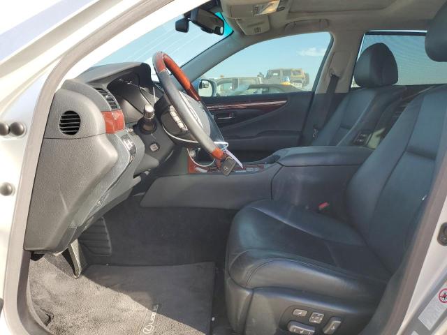 Photo 7 from auction – 2010 LEXUS LS 460L with VIN JTHGL5EF4A5040407