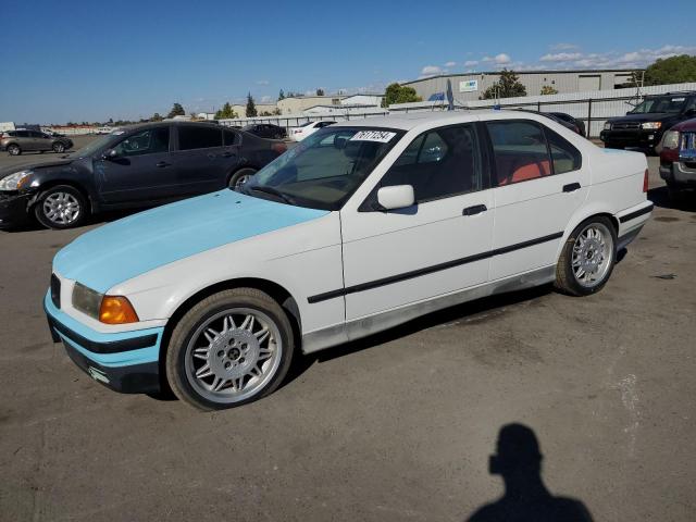 BMW 325 I 1994 with VIN WBACB3323RFE15801 - Photo from auction