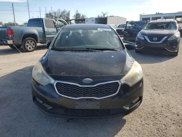 Foto 5 de la subasta – 2014 KIA FORTE EX con VIN KNAFX4A89E5121599
