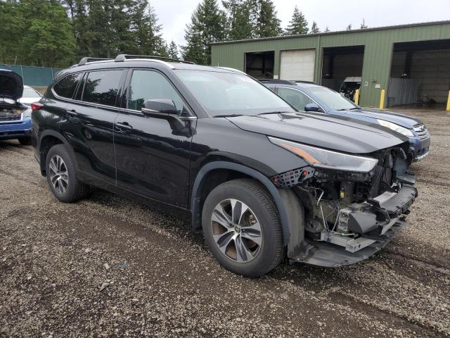 Photo 4 from auction – 2021 TOYOTA HIGHLANDER with VIN 5TDHZRBH0MS094030