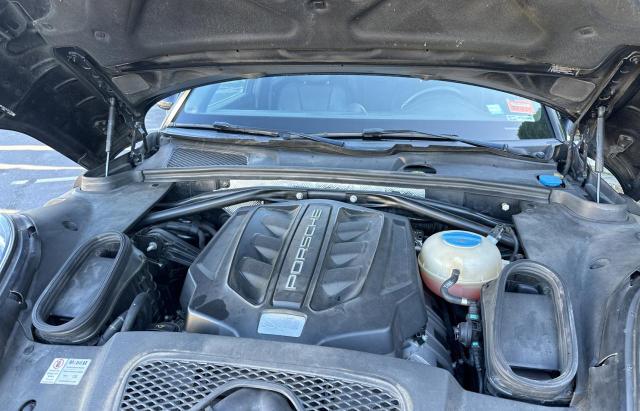Photo 7 from auction – 2016 PORSCHE MACAN S with VIN WP1AB2A51GLB51795
