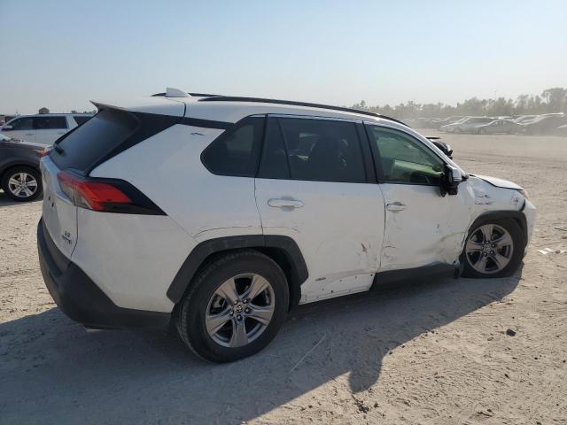 Photo 3 from auction – 2023 TOYOTA RAV4 LE with VIN JTMMWRFV8PD207200