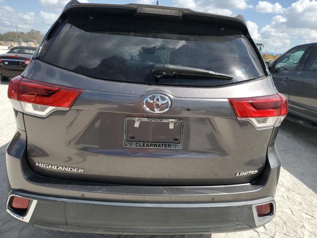 Фото 6 с аукциона – 2018 TOYOTA HIGHLANDER с VIN 5TDYZRFH0JS285842