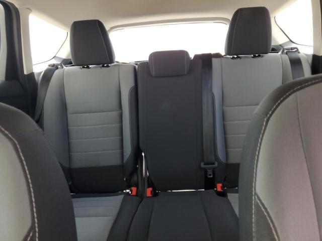 Photo 10 from auction – 2018 FORD ESCAPE S with VIN 1FMCU0F70JUB35748