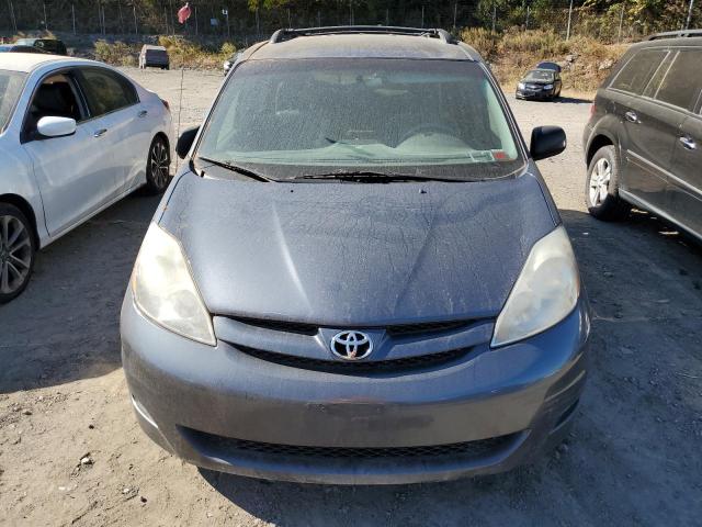 Photo 5 from auction – 2010 TOYOTA SIENNA with VIN 5TDKK4CC0AS296149