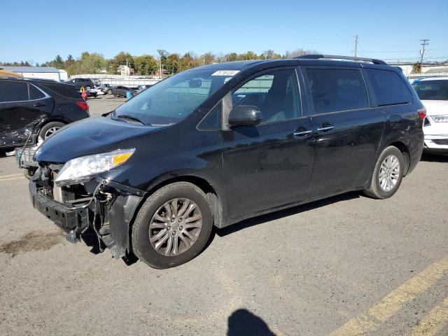 Photo 1 from auction – 2016 TOYOTA SIENNA XLE with VIN 5TDYK3DC6GS736421
