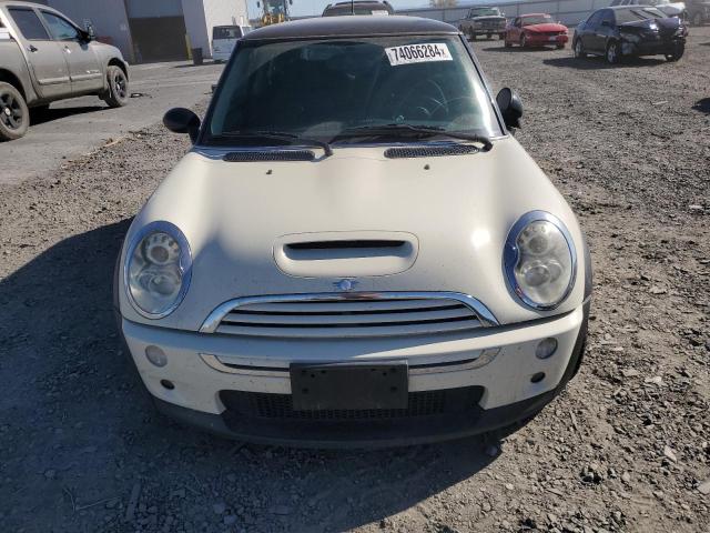 Photo 5 from auction – 2006 MINI COOPER S with VIN WMWRE33566TJ48658