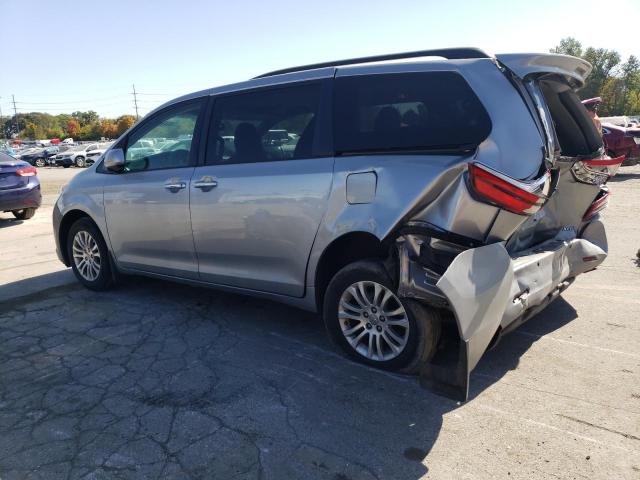 Photo 2 from auction – 2017 TOYOTA SIENNA XLE with VIN 5TDYZ3DC0HS852260