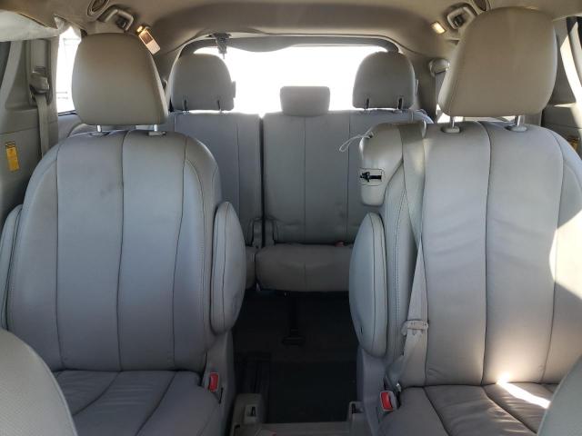 Photo 10 from auction – 2014 TOYOTA SIENNA XLE with VIN 5TDYK3DC6ES503748