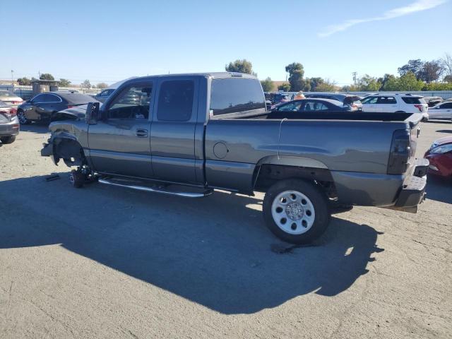 Photo 2 from auction – 2001 CHEVROLET SILVERADO with VIN 2GCEK19T811235478