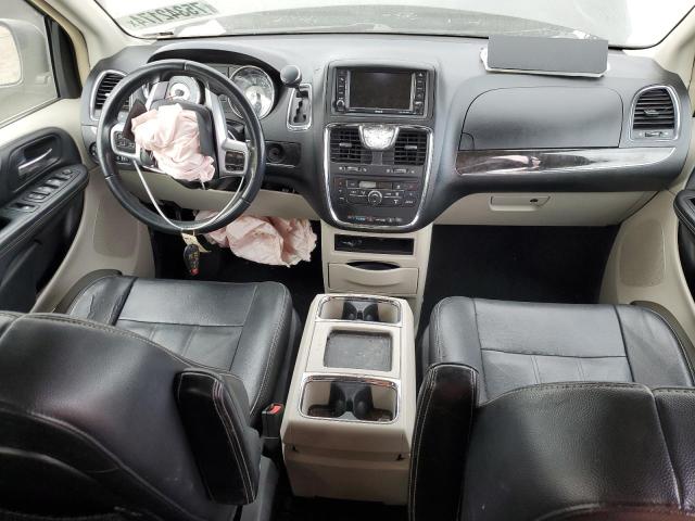 Photo 8 from auction – 2014 CHRYSLER TOWN & COU with VIN 2C4RC1BG4ER183429