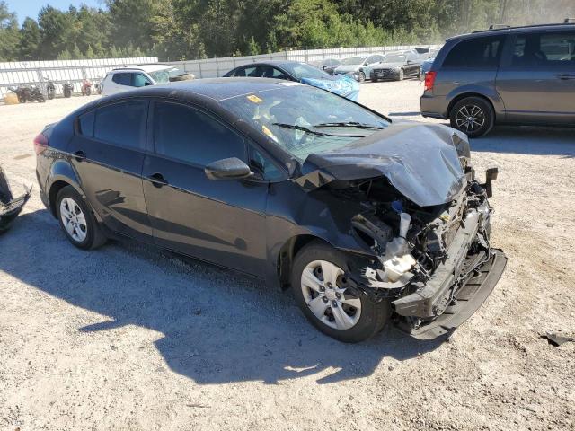 Photo 4 from auction – 2018 KIA FORTE LX with VIN 3KPFL4A76JE212883